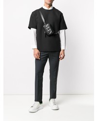 schwarzes T-Shirt mit einem Rundhalsausschnitt von Valentino