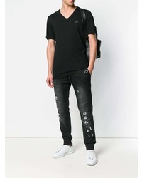 schwarzes T-Shirt mit einem V-Ausschnitt von Philipp Plein