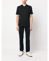 schwarzes T-Shirt mit einem V-Ausschnitt von Brunello Cucinelli