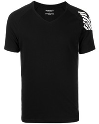 schwarzes T-Shirt mit einem V-Ausschnitt von Emporio Armani