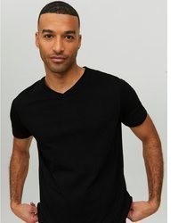 schwarzes T-Shirt mit einem V-Ausschnitt von Jack & Jones
