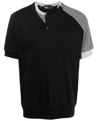 schwarzes T-Shirt mit einem V-Ausschnitt von Kolor
