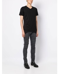 schwarzes T-Shirt mit einem V-Ausschnitt von Private Stock