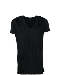 schwarzes T-Shirt mit einem V-Ausschnitt von Unconditional