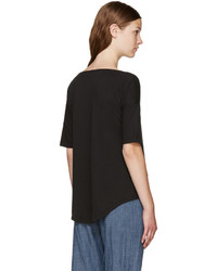 schwarzes T-shirt von Raquel Allegra