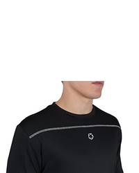 schwarzes T-shirt von Gregster