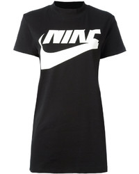 schwarzes T-shirt von Nike