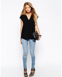 schwarzes T-shirt von Asos