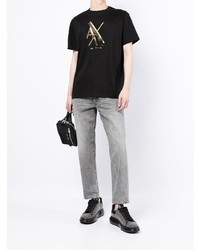 schwarzes und goldenes bedrucktes T-Shirt mit einem Rundhalsausschnitt von Armani Exchange