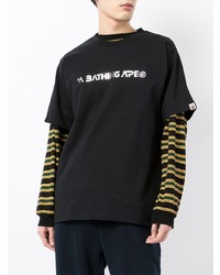 schwarzes und silbernes bedrucktes T-Shirt mit einem Rundhalsausschnitt von A Bathing Ape