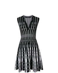 schwarzes und weißes ausgestelltes Kleid von Antonino Valenti