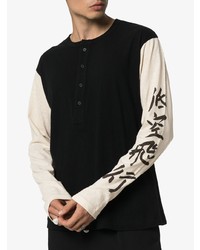 schwarzes und weißes bedrucktes Langarmshirt mit einer Knopfleiste von Yohji Yamamoto