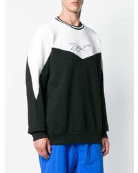 schwarzes und weißes bedrucktes Sweatshirt von Reebok