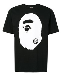 schwarzes und weißes bedrucktes T-Shirt mit einem Rundhalsausschnitt von A Bathing Ape