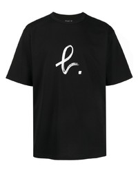 schwarzes und weißes bedrucktes T-Shirt mit einem Rundhalsausschnitt von agnès b.