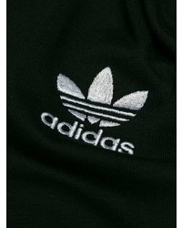 schwarzes und weißes bedrucktes T-Shirt mit einem Rundhalsausschnitt von adidas