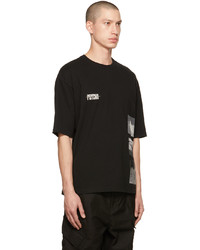 schwarzes und weißes bedrucktes T-Shirt mit einem Rundhalsausschnitt von Undercover