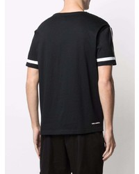 schwarzes und weißes bedrucktes T-Shirt mit einem Rundhalsausschnitt von Karl Lagerfeld