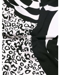 schwarzes und weißes bedrucktes T-Shirt mit einem Rundhalsausschnitt von Versace Jeans