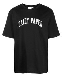 schwarzes und weißes bedrucktes T-Shirt mit einem Rundhalsausschnitt von Daily Paper