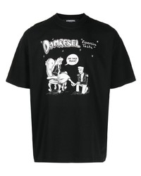 schwarzes und weißes bedrucktes T-Shirt mit einem Rundhalsausschnitt von DOMREBEL