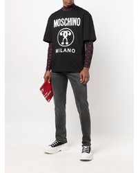 schwarzes und weißes bedrucktes T-Shirt mit einem Rundhalsausschnitt von Moschino