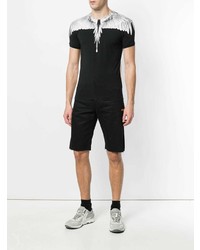 schwarzes und weißes bedrucktes T-Shirt mit einem Rundhalsausschnitt von Marcelo Burlon County of Milan