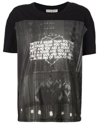 schwarzes und weißes bedrucktes T-Shirt mit einem Rundhalsausschnitt von EACH X OTHER