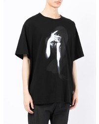 schwarzes und weißes bedrucktes T-Shirt mit einem Rundhalsausschnitt von Yohji Yamamoto