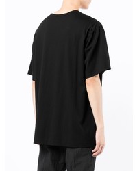 schwarzes und weißes bedrucktes T-Shirt mit einem Rundhalsausschnitt von Yohji Yamamoto