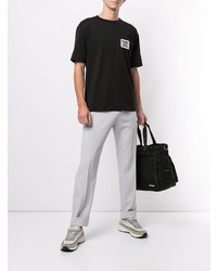 schwarzes und weißes bedrucktes T-Shirt mit einem Rundhalsausschnitt von Emporio Armani