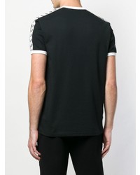 schwarzes und weißes bedrucktes T-Shirt mit einem Rundhalsausschnitt von Fred Perry X Art Comes First