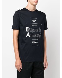 schwarzes und weißes bedrucktes T-Shirt mit einem Rundhalsausschnitt von Emporio Armani