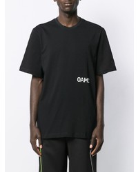 schwarzes und weißes bedrucktes T-Shirt mit einem Rundhalsausschnitt von Oamc