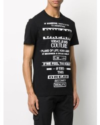 schwarzes und weißes bedrucktes T-Shirt mit einem Rundhalsausschnitt von VERSACE JEANS COUTURE