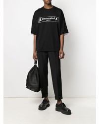 schwarzes und weißes bedrucktes T-Shirt mit einem Rundhalsausschnitt von Mastermind Japan