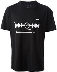 schwarzes und weißes bedrucktes T-Shirt mit einem Rundhalsausschnitt von McQ by Alexander McQueen