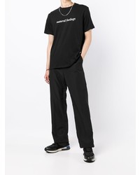 schwarzes und weißes bedrucktes T-Shirt mit einem Rundhalsausschnitt von Armani Exchange