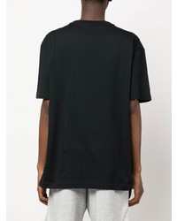 schwarzes und weißes bedrucktes T-Shirt mit einem Rundhalsausschnitt von New Balance