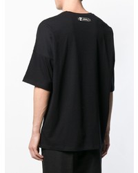 schwarzes und weißes bedrucktes T-Shirt mit einem Rundhalsausschnitt von Versace Collection