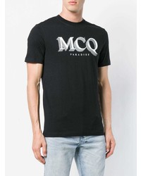 schwarzes und weißes bedrucktes T-Shirt mit einem Rundhalsausschnitt von McQ Alexander McQueen