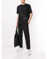 schwarzes und weißes bedrucktes T-Shirt mit einem Rundhalsausschnitt von Giorgio Armani