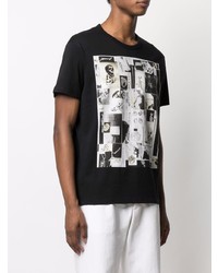 schwarzes und weißes bedrucktes T-Shirt mit einem Rundhalsausschnitt von Alexander McQueen