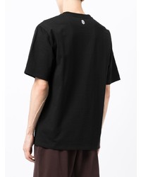 schwarzes und weißes bedrucktes T-Shirt mit einem Rundhalsausschnitt von BAPE BLACK *A BATHING APE®