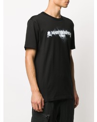 schwarzes und weißes bedrucktes T-Shirt mit einem Rundhalsausschnitt von Mastermind World