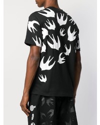 schwarzes und weißes bedrucktes T-Shirt mit einem Rundhalsausschnitt von McQ Alexander McQueen