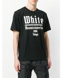 schwarzes und weißes bedrucktes T-Shirt mit einem Rundhalsausschnitt von White Mountaineering