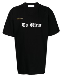 schwarzes und weißes bedrucktes T-Shirt mit einem Rundhalsausschnitt von Toga