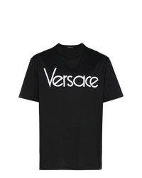 schwarzes und weißes bedrucktes T-Shirt mit einem Rundhalsausschnitt von Versace