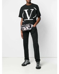 schwarzes und weißes bedrucktes T-Shirt mit einem Rundhalsausschnitt von Valentino